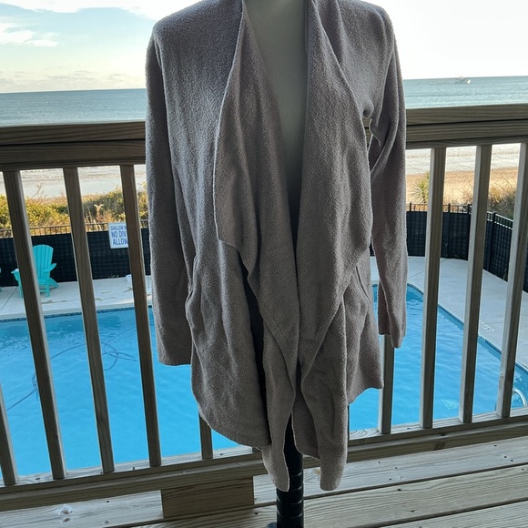 Barefoot Dreams CozyChic Lite® Island Wrap Cardigan - Picture 11 of 15